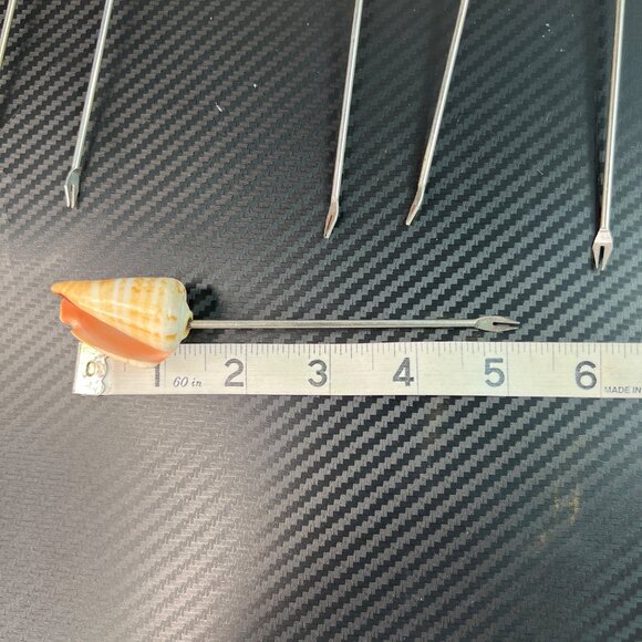 Set Of 12 Natural Seashell Cocktail Skewers MCM Silver Tone Metal Appetizer - Picture 11 of 12